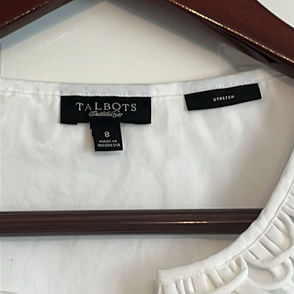 Talbots Super Cute Sleeveless Tank with Details - Picture 3 of 11